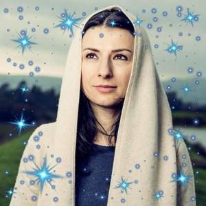 Meet your Posher, Rodica